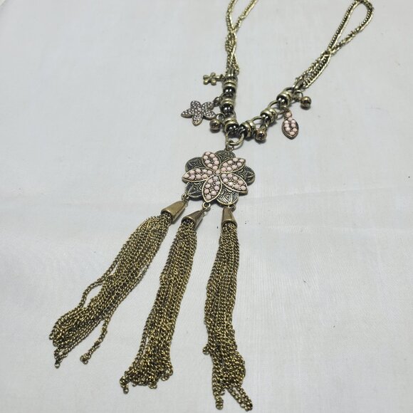 Vetta multi layer antique gold chain with floral charms and tassels - Picture 4 of 8